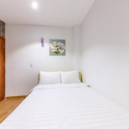 Venus Hotel & Massage - Bui Vien Walking Street Ho Chi Minh City Bagian luar foto