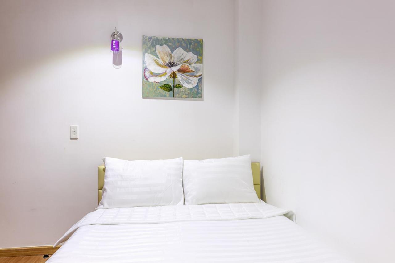 Venus Hotel & Massage - Bui Vien Walking Street Ho Chi Minh City Bagian luar foto