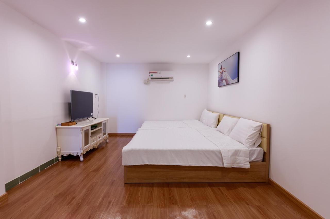 Venus Hotel & Massage - Bui Vien Walking Street Ho Chi Minh City Bagian luar foto