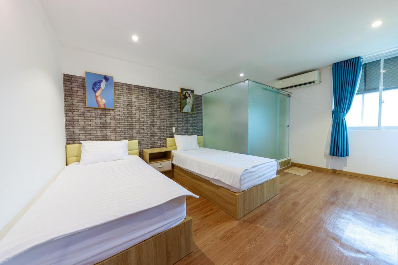 Venus Hotel & Massage - Bui Vien Walking Street Ho Chi Minh City Bagian luar foto