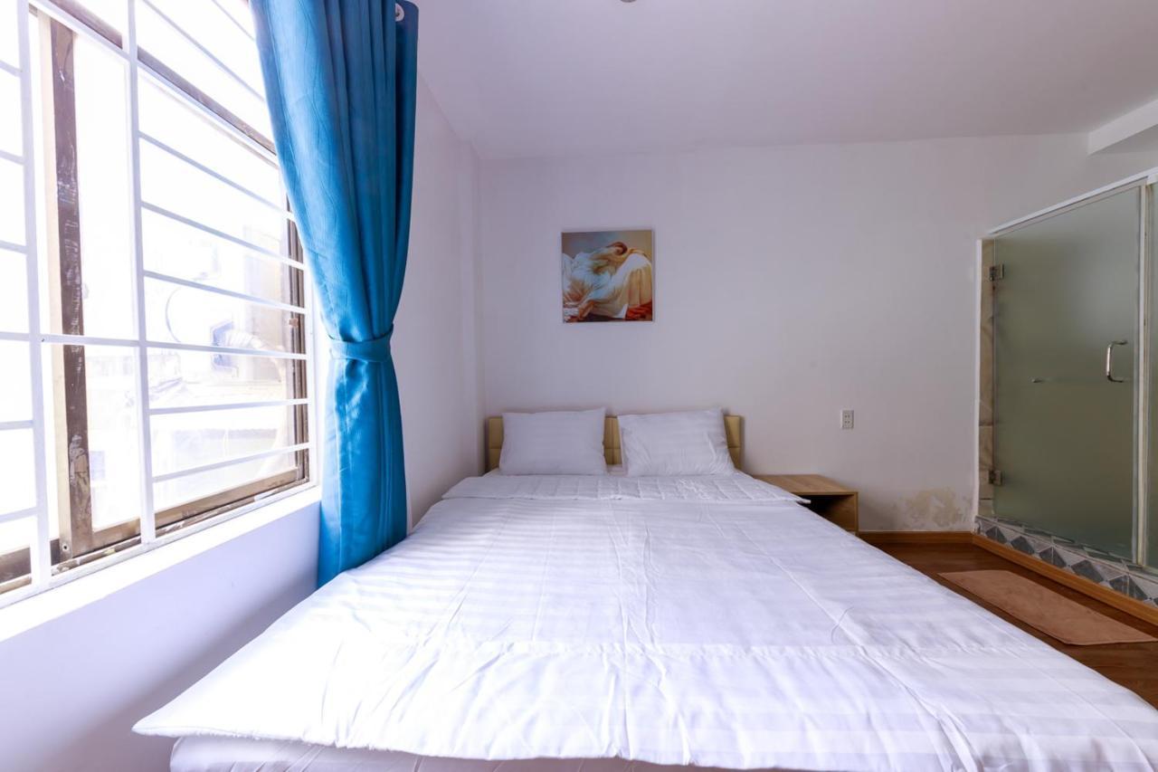 Venus Hotel & Massage - Bui Vien Walking Street Ho Chi Minh City Bagian luar foto