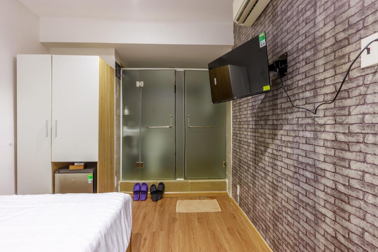 Venus Hotel & Massage - Bui Vien Walking Street Ho Chi Minh City Bagian luar foto