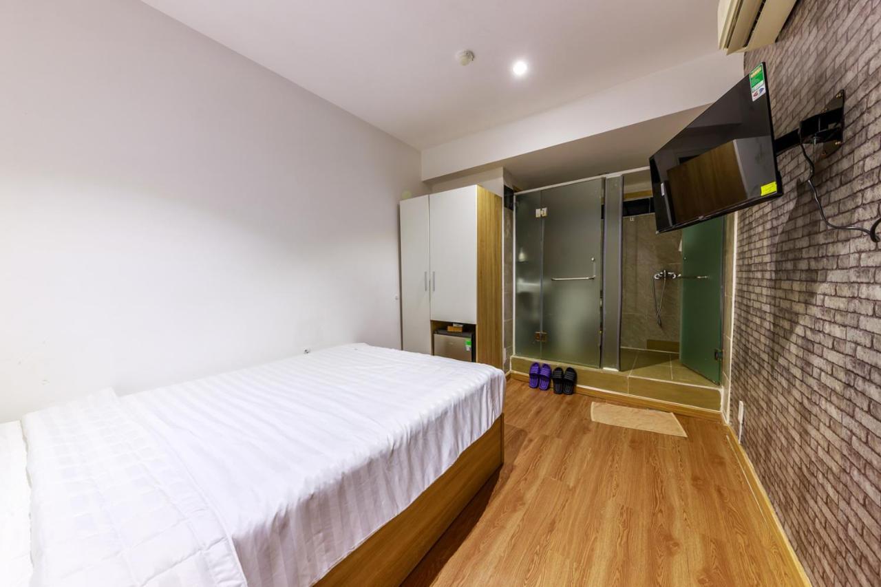 Venus Hotel & Massage - Bui Vien Walking Street Ho Chi Minh City Bagian luar foto