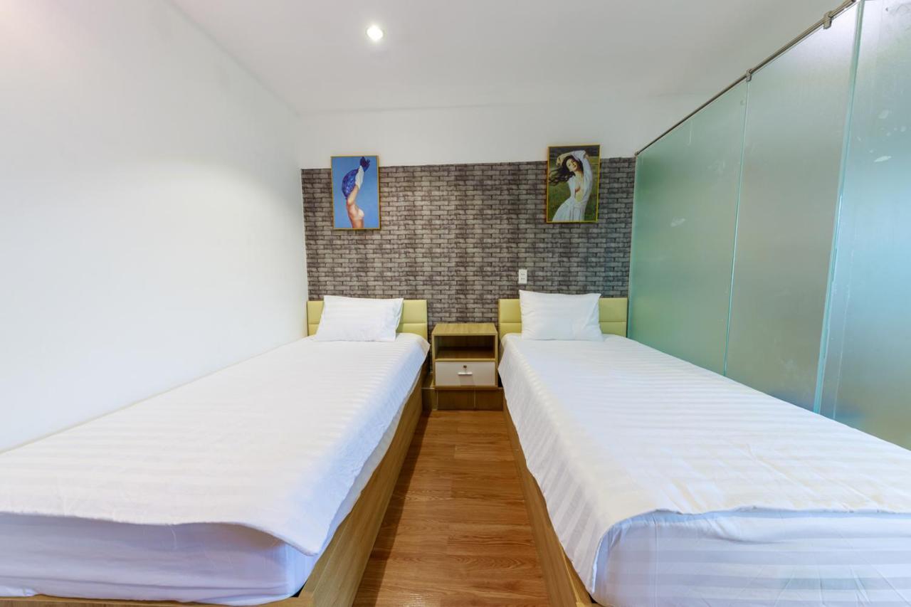 Venus Hotel & Massage - Bui Vien Walking Street Ho Chi Minh City Bagian luar foto