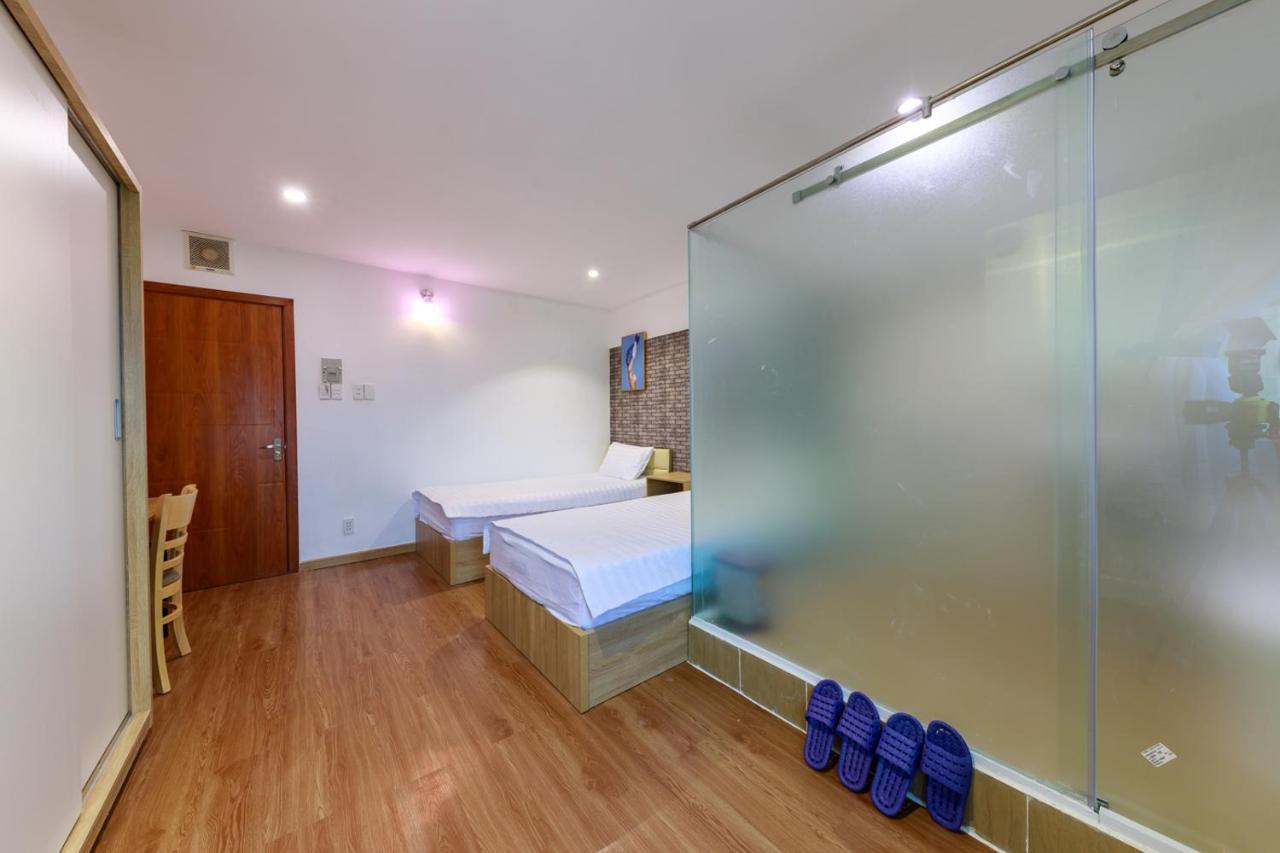 Venus Hotel & Massage - Bui Vien Walking Street Ho Chi Minh City Bagian luar foto